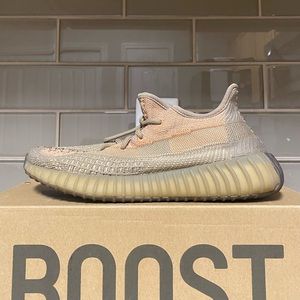 Yeezy Boost 350 V2 Sand Taupe